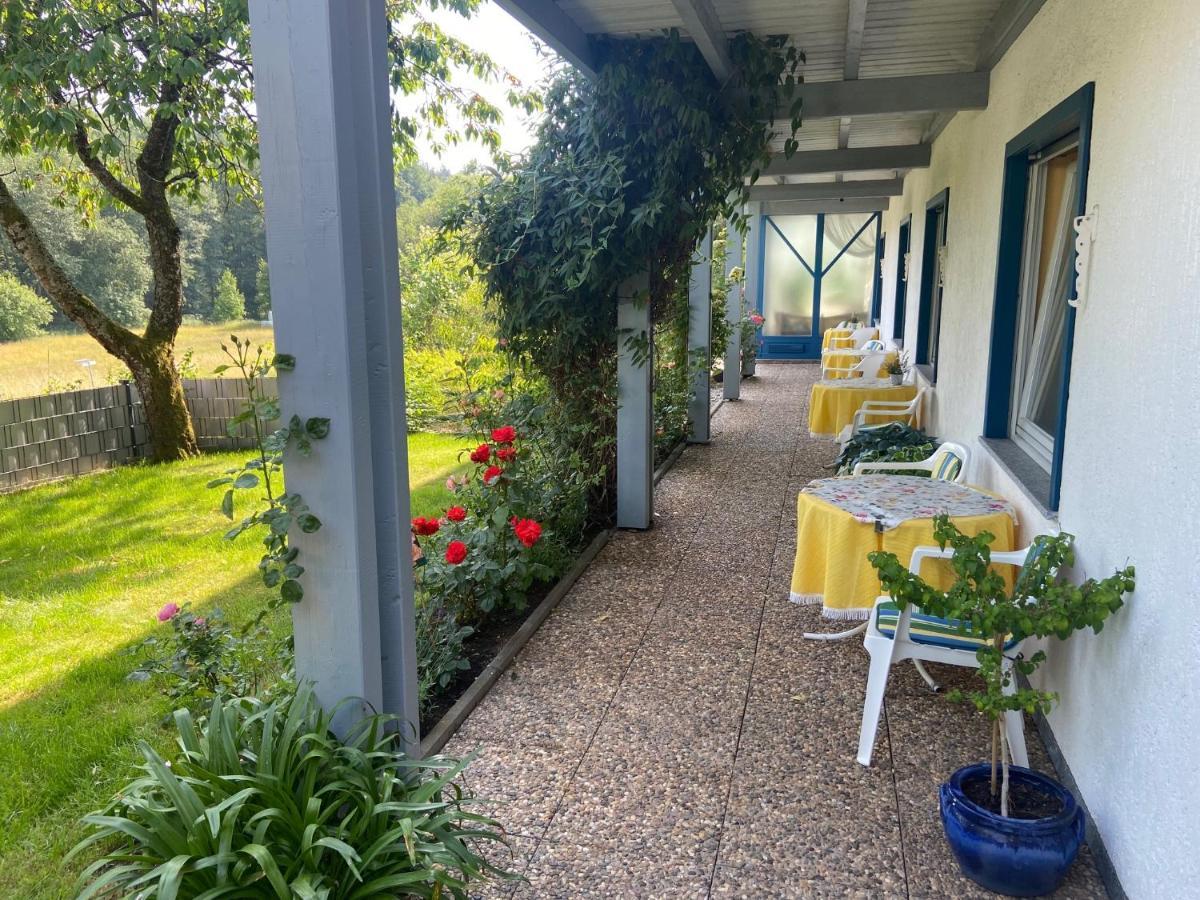 Pension-Ferienwohnung Liesbachtal Direkt Am Waldrand Bayerische Rhoen Schönau an der Brend Kültér fotó