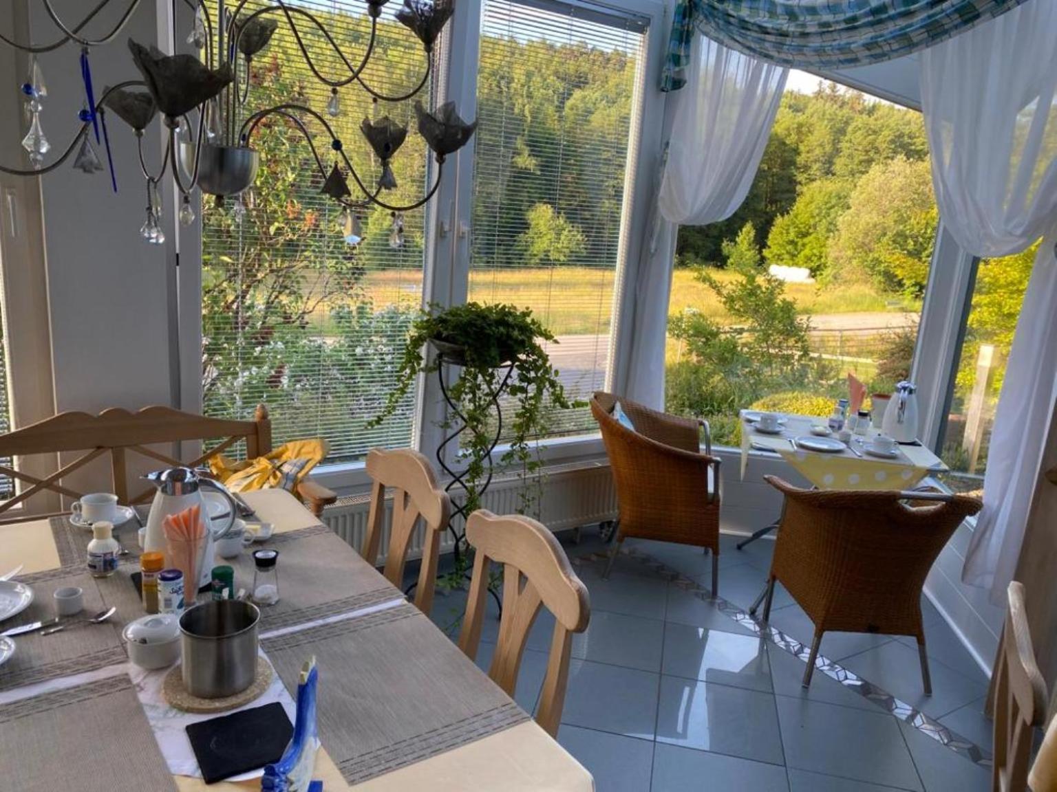 Pension-Ferienwohnung Liesbachtal Direkt Am Waldrand Bayerische Rhoen Schönau an der Brend Szoba fotó